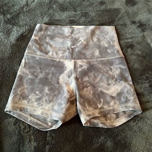 lululemon align shorts 4” black and grey